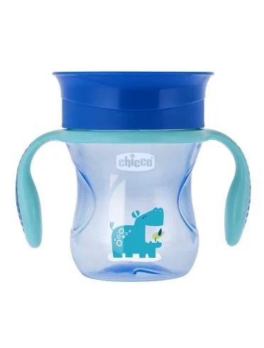 Chicco perfect cup tazza azzurra silicone 360° 12m+ 220 ml Chicco perfect cup tazza azzurra silicone 360° 12m+ 220 ml