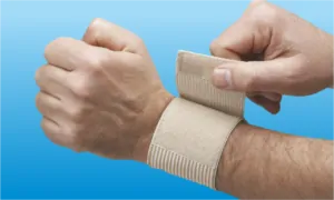 Cliaortho Polsino con Velcro Colore Beige Taglia S (14-16cm)