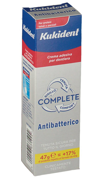 Kukident Complete - Crema Adesiva per Protesi Dentarie con Antibatterico - 47 g