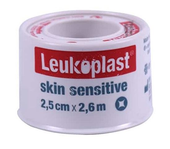 LEUKOPLAST SKIN SENSITIVE CEROTTO SU ROCCHETTO CON MASSA ADESIVA IN SILICONE M2,6 X 2,5CM 12 PEZZI